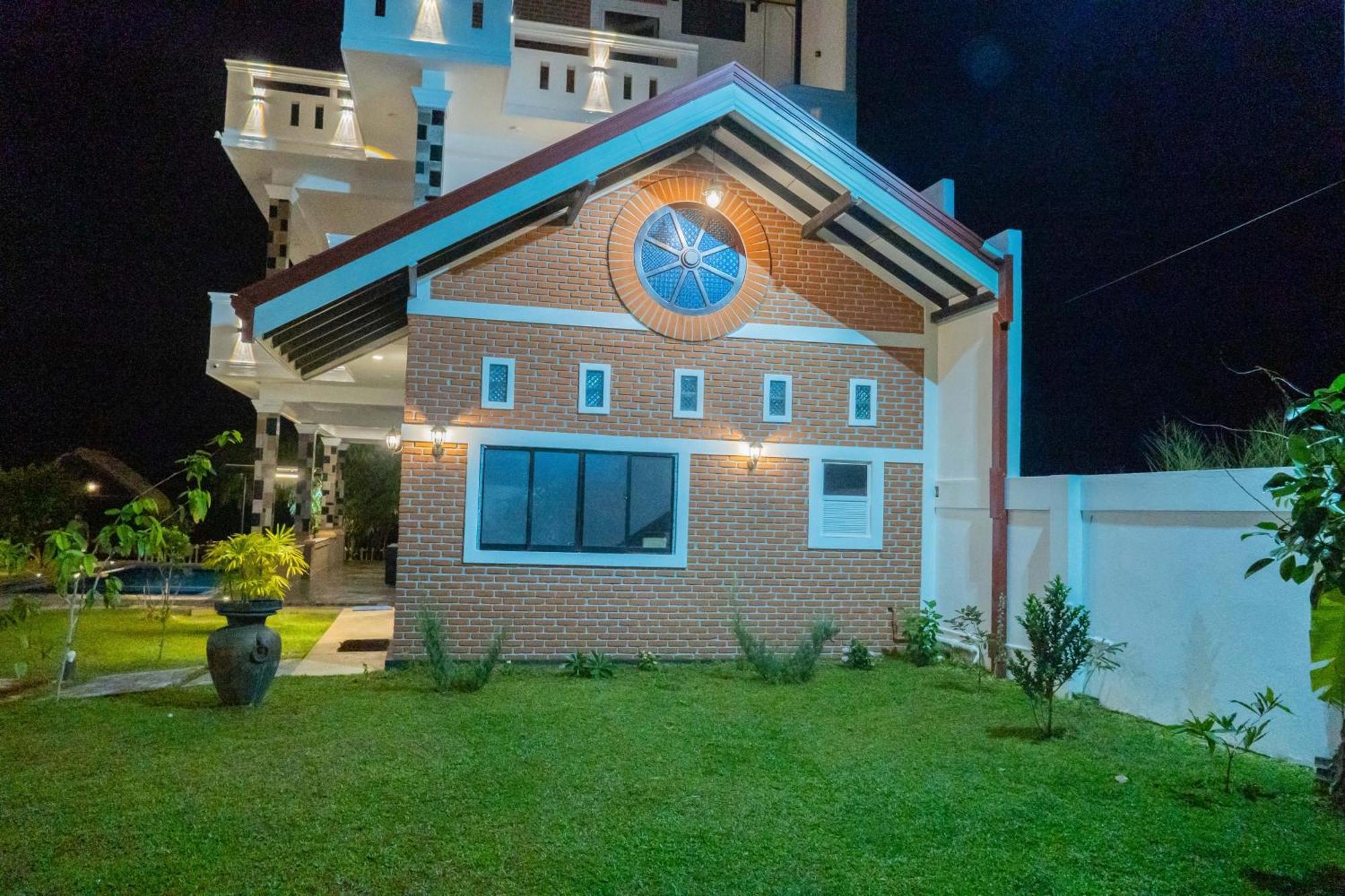 विला Rivershore Wayikkal